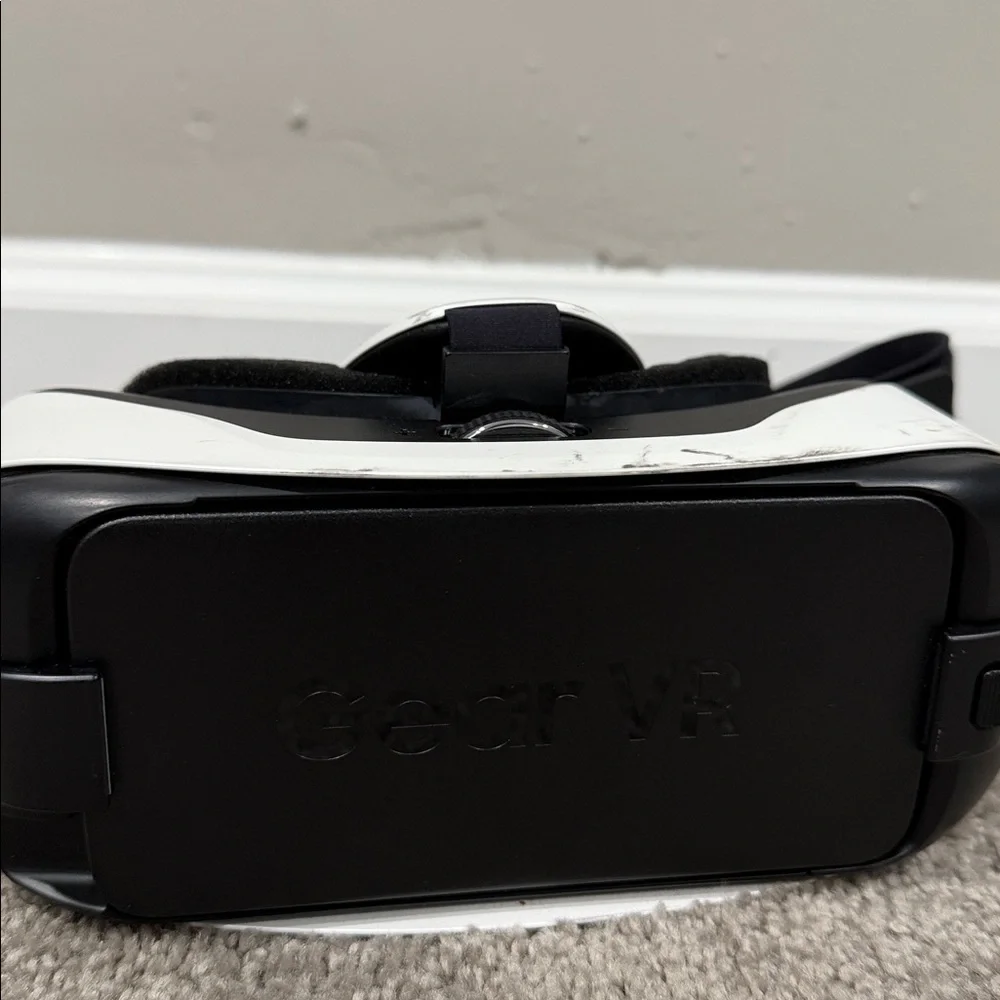 Samsung Gear VR Oculus Gaming Headset